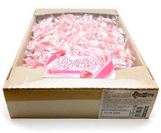 Изображение Конфеты «Strawberry Creme» в кондитерском гофролотке, 3 кг.